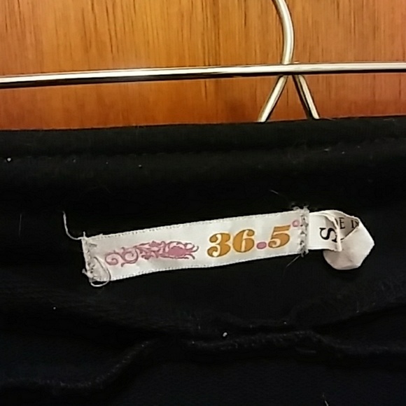 Black Zipper Skirt Retro Style 🗣️🖤🖤 - Picture 4 of 4